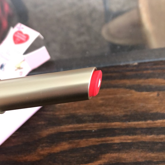 New Too Faced Too Femme Heart Core Lipstick in Nothing Compares 2 U shade - Picture 3 of 7